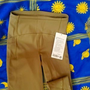 BNWT Lululemon Swift Speed HR Cropped Leggings Bronze Green size 2